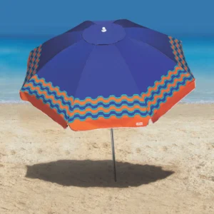 uarda-sol Ibiza Tobee na cor azul royal e compactado posicionado verticalmente sobre fundo branco isolado.